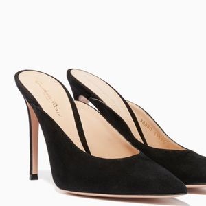 gianvito rossi paige 105 mule worn 2 times come with box